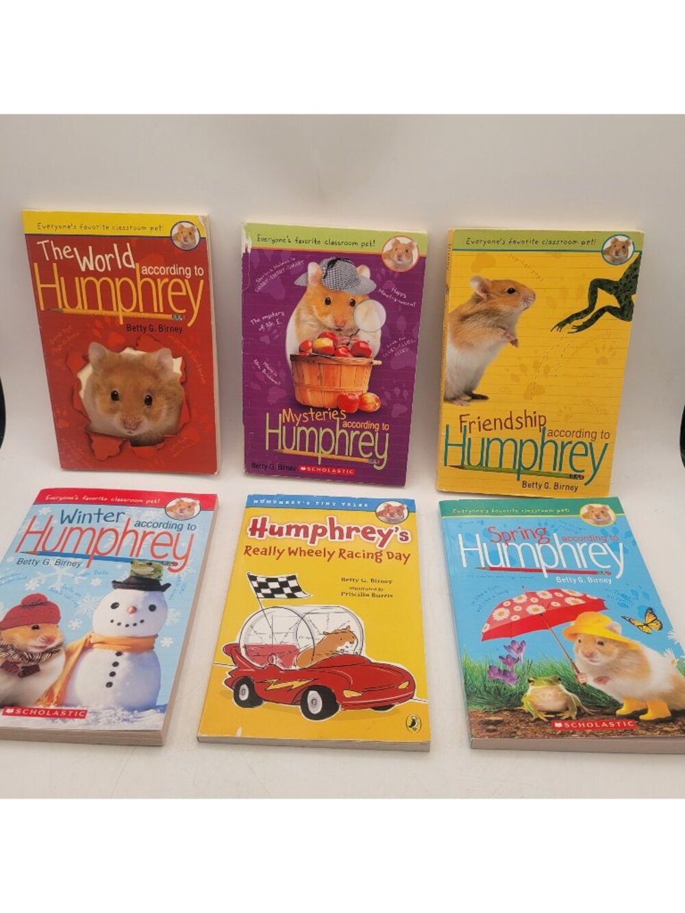 Humphrey Hampster Class Pet by Betty G. Birney Lot of 6 Chapter Books - CB060